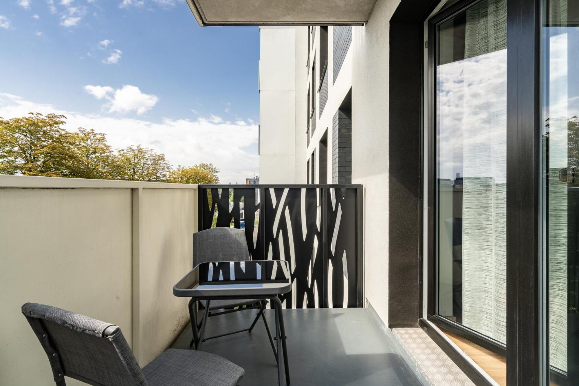 Rentplanet - Apartament Malopanewska Wroclaw Exterior photo
